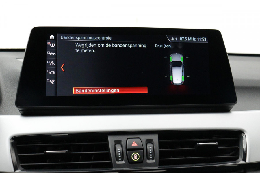 BMW X1 SDrive18i Business Edition | HEADS-UP |Dealer onderH|NL-Auto|Cruise control|Climate Contr| ETC