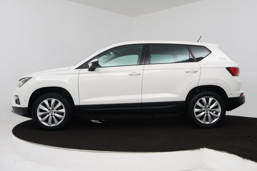 Seat Ateca 1.4 EcoTSI Xcellence (STOELVERWARMING, PARKEERSENSOREN, AUTOMAAT, CARPLAY NAVIGATIE)