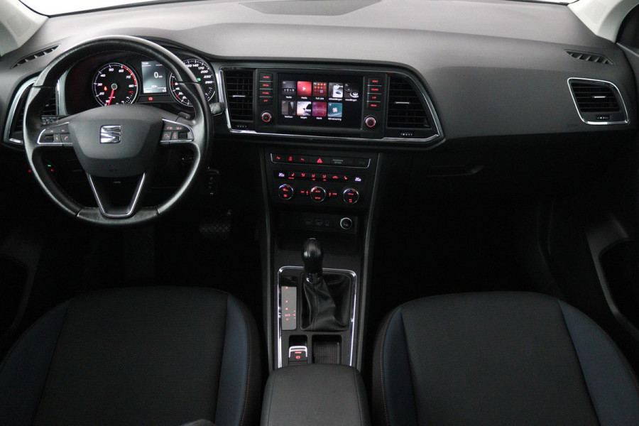 Seat Ateca 1.4 EcoTSI Xcellence (STOELVERWARMING, PARKEERSENSOREN, AUTOMAAT, CARPLAY NAVIGATIE)