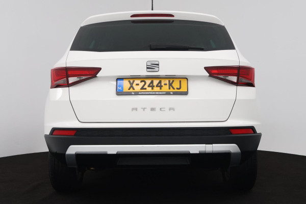 Seat Ateca 1.4 EcoTSI Xcellence (STOELVERWARMING, PARKEERSENSOREN, AUTOMAAT, CARPLAY NAVIGATIE)