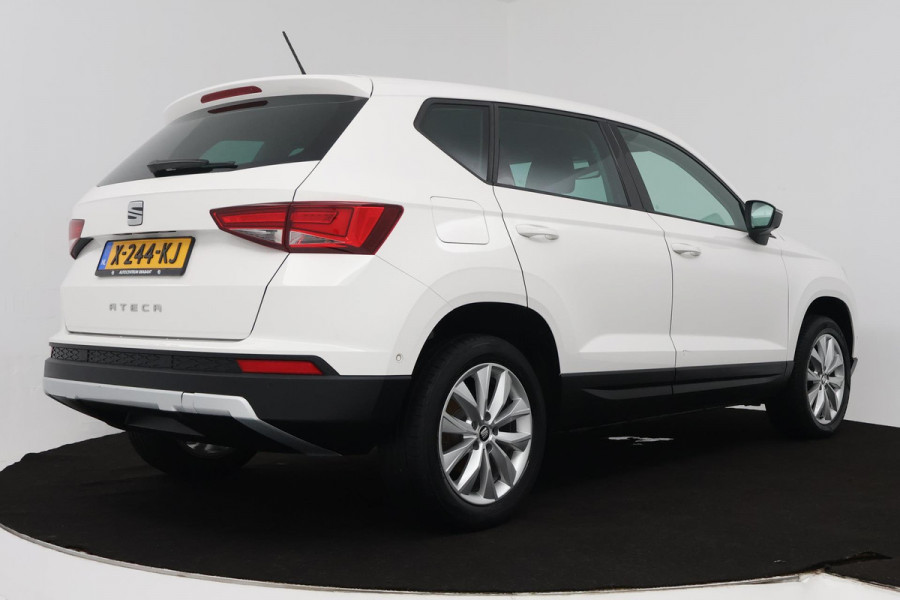 Seat Ateca 1.4 EcoTSI Xcellence (STOELVERWARMING, PARKEERSENSOREN, AUTOMAAT, CARPLAY NAVIGATIE)