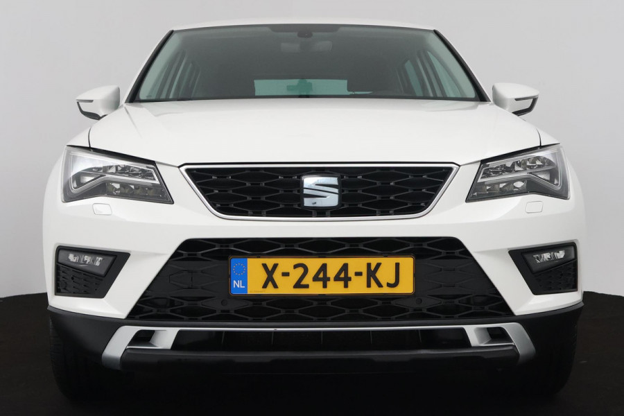 Seat Ateca 1.4 EcoTSI Xcellence (STOELVERWARMING, PARKEERSENSOREN, AUTOMAAT, CARPLAY NAVIGATIE)