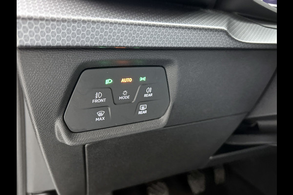 Seat Leon Sportstourer 1.0 TSI Reference (NAVIGATIE CARPLAY, CLIMA, STUURBEDIENING, CRUISE, 1e EIGENAAR, DEALER ONDERHOUDEN)