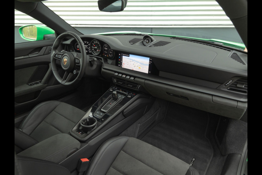 Porsche 911 3.0 Carrera GTS - Schuif-Kanteldak Glas - Bose - Verwarmd Stuurwiel