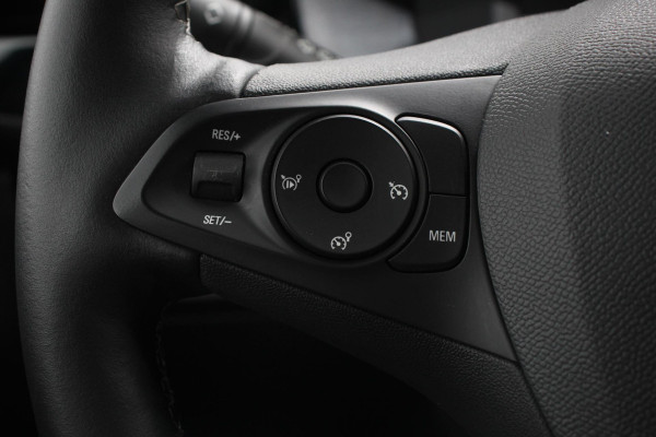Opel Corsa 1.2 102pk GS Line Opel Corsa 1.2 GS Line | Navigatie | Apple Carplay/Android Auto | Airco | Cruise Control | Lichtmetalen velgen | Digitaal Dashboard | Sportstoelen