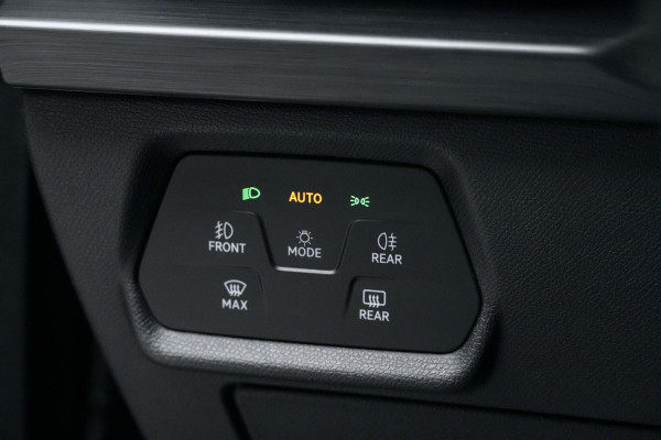 CUPRA Leon Sportstourer 1.4 e-Hybrid VZ Performance 245 PK | Pano-dak | CarPlay | Acc | Stoel + Stuurverwarming | Camera | Led | Pdc |