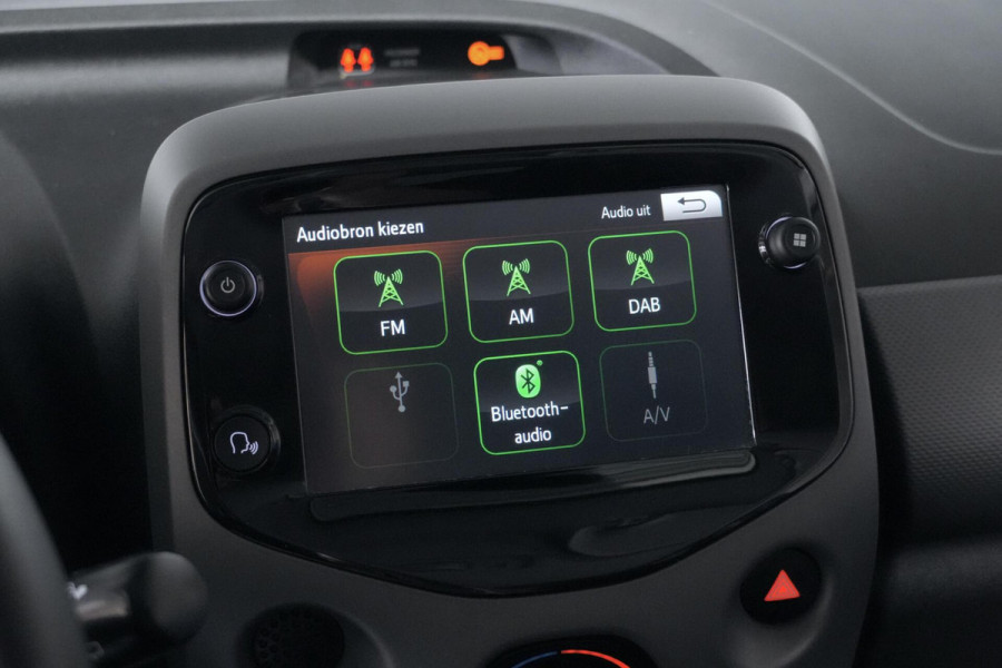 Peugeot 108 1.0 e-VTi Active | Navigatie | Airco | Camera | Bluetooth | Led |