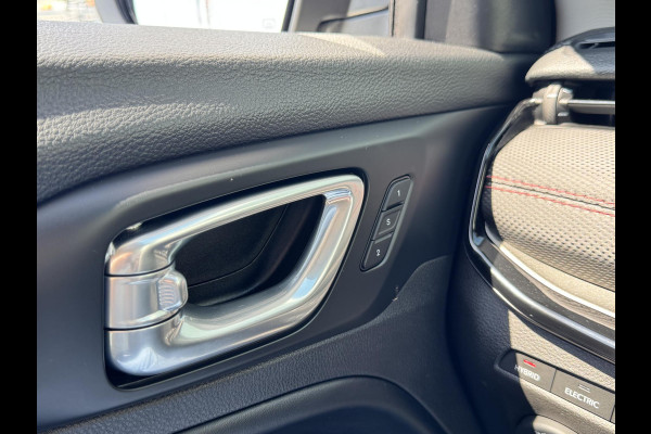 Jeep Compass 4xe 240 Plug-in Hybrid Trailhawk | Lederen bekleding | Prijs is rijklaar