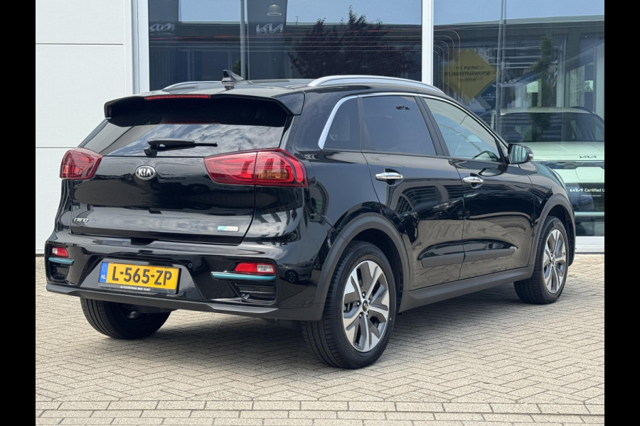 Kia e-Niro ExecutiveLine 64 kWh | Schuifdak | JBL Audio | Leder | Stoelventilatie