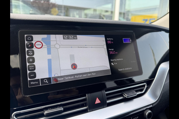 Kia e-Niro ExecutiveLine 64 kWh | Schuifdak | JBL Audio | Leder | Stoelventilatie