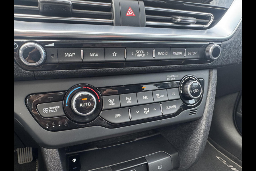 Kia e-Niro ExecutiveLine 64 kWh | Schuifdak | JBL Audio | Leder | Stoelventilatie