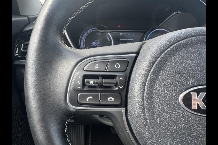 Kia e-Niro ExecutiveLine 64 kWh | Schuifdak | JBL Audio | Leder | Stoelventilatie