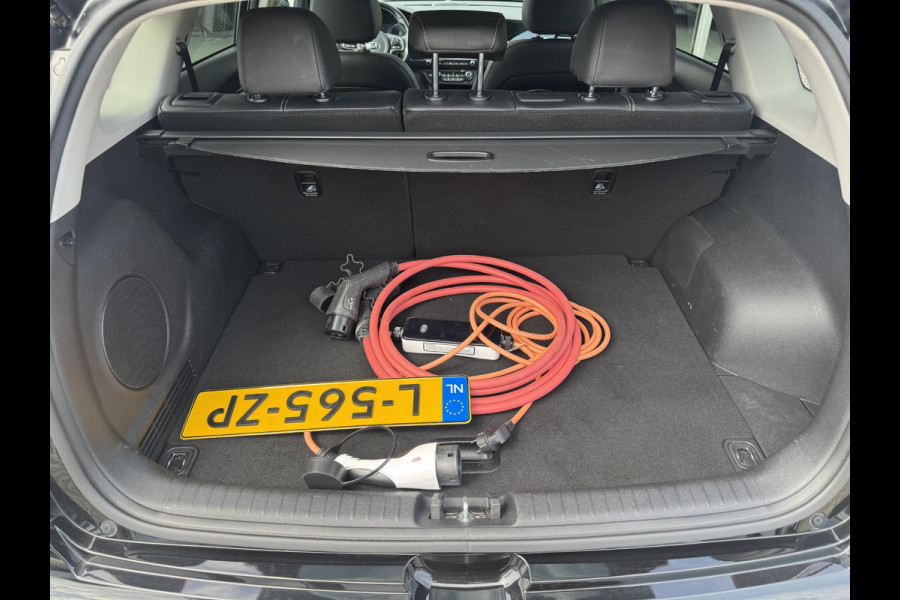 Kia e-Niro ExecutiveLine 64 kWh | Schuifdak | JBL Audio | Leder | Stoelventilatie