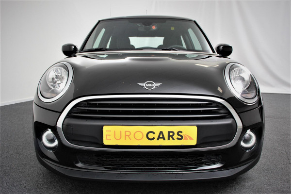 MINI Mini 1.5 One Automaat Blackyard | Parkeer sensoren | Airco | Verwarmbare voorstoelen | Lichtmetalen velgen 16" black