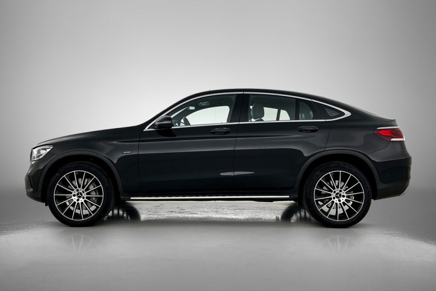 Mercedes-Benz GLC Coupé 300e 4MATIC Premium(Dealer OnderH, Panorama, SfeerVerlichting, StoelV, Navi, Camera, Etc)