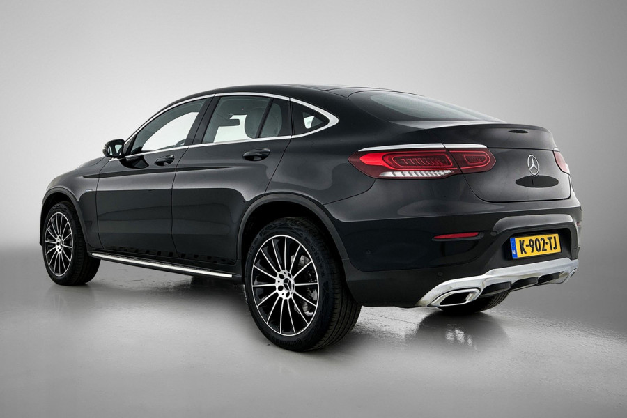 Mercedes-Benz GLC Coupé 300e 4MATIC Premium(Dealer OnderH, Panorama, SfeerVerlichting, StoelV, Navi, Camera, Etc)