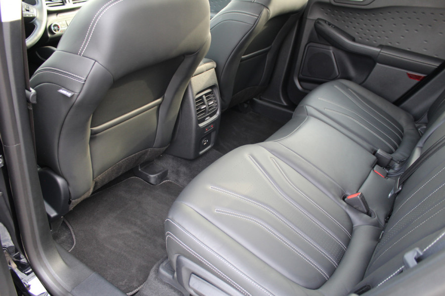 Ford Kuga 2.5 PHEV Vignale | 1e Eigenaar | NL Auto | Keurige staat! | 20"
