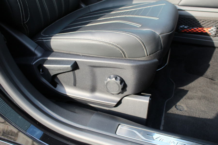 Ford Kuga 2.5 PHEV Vignale | 1e Eigenaar | NL Auto | Keurige staat! | 20"