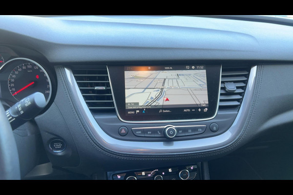 Opel Grandland X 1.2 Turbo Business Executive