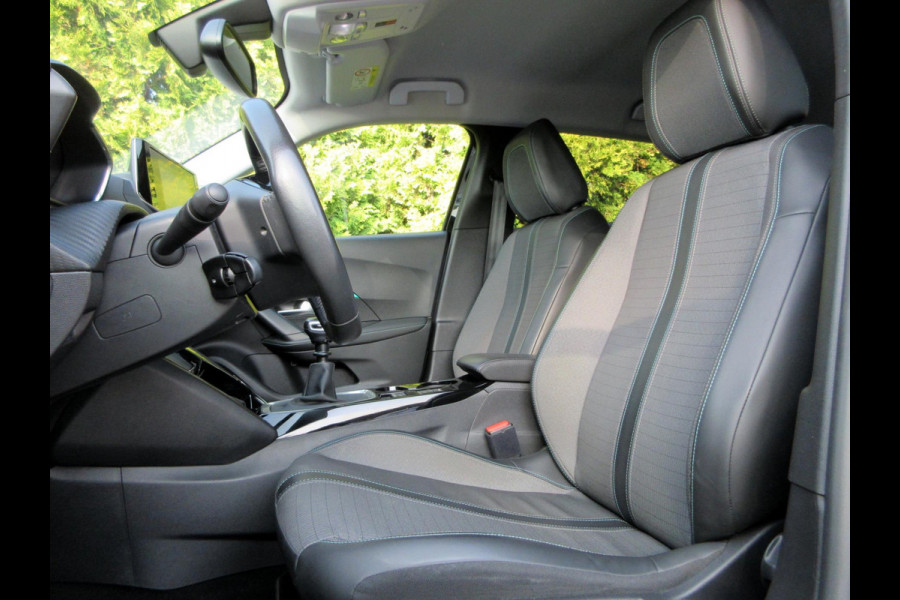 Peugeot 2008 1.2 PureTech Allure *Navi*Trekhaak*