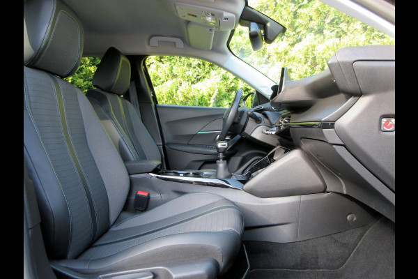 Peugeot 2008 1.2 PureTech Allure *Navi*Trekhaak*