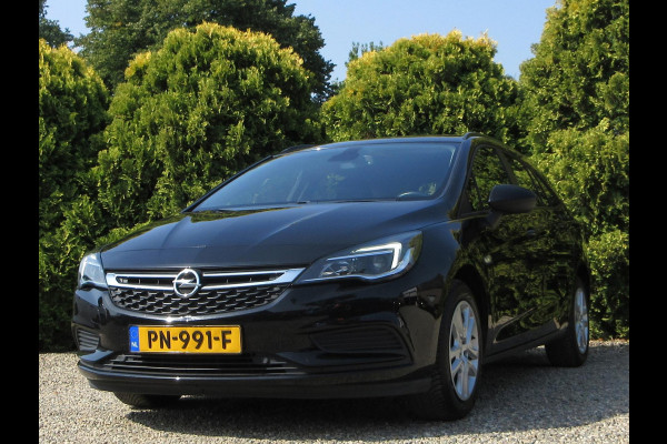 Opel Astra Sports Tourer 1.0 Online Edition *Navigatie*