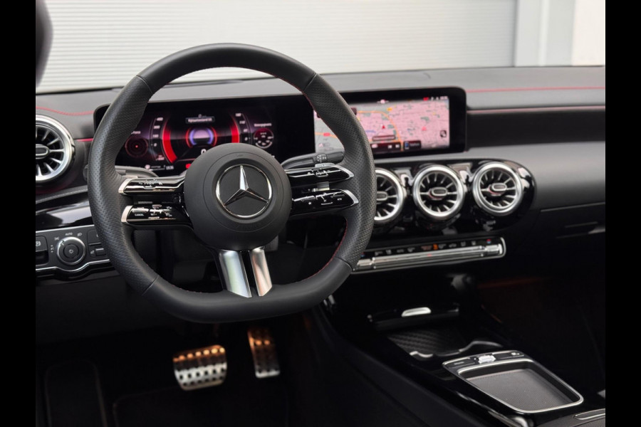 Mercedes-Benz CLA-Klasse 250 e Edition AMG Line Pano/Memory/360