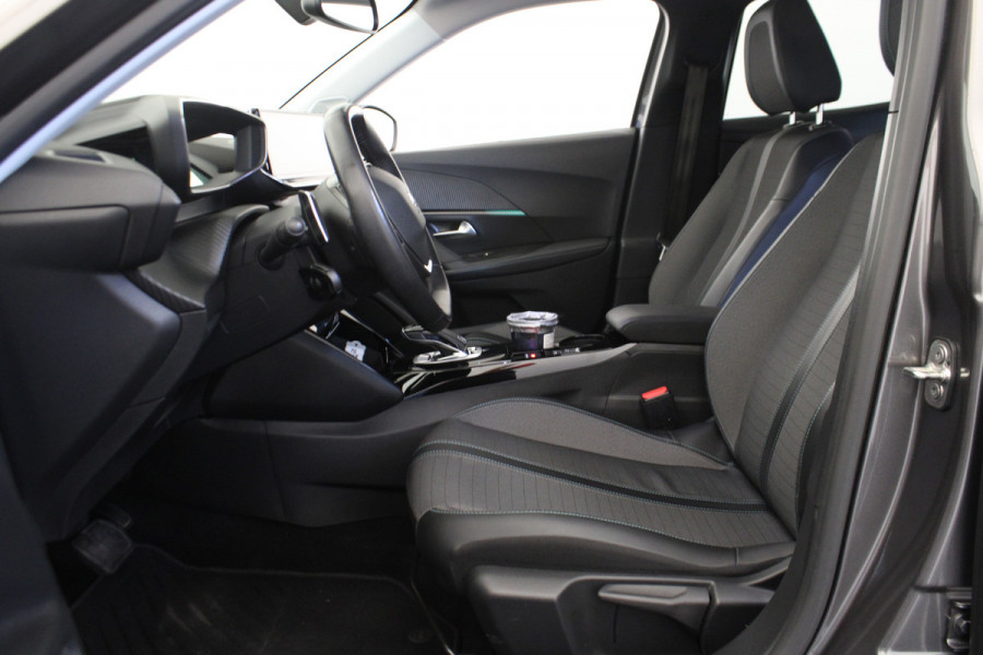 Peugeot 2008 1.2 PureTech Allure Pack |Camera|Navi|