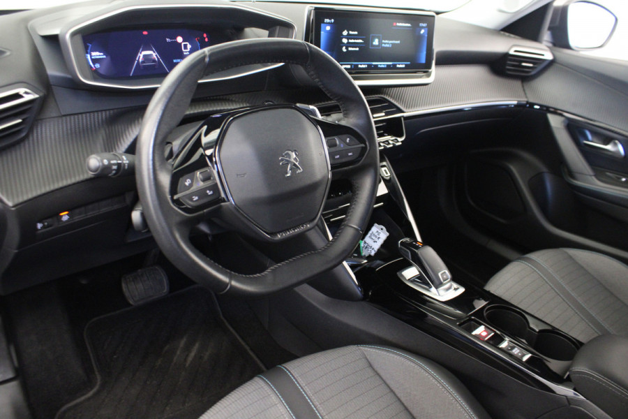 Peugeot 2008 1.2 PureTech Allure Pack |Camera|Navi|