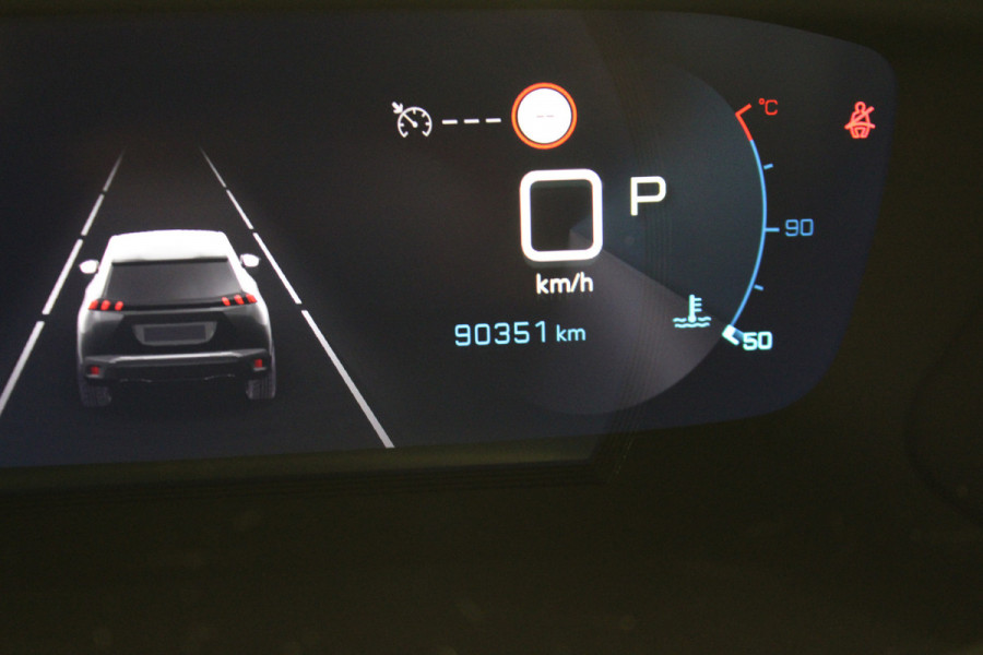 Peugeot 2008 1.2 PureTech Allure Pack |Camera|Navi|