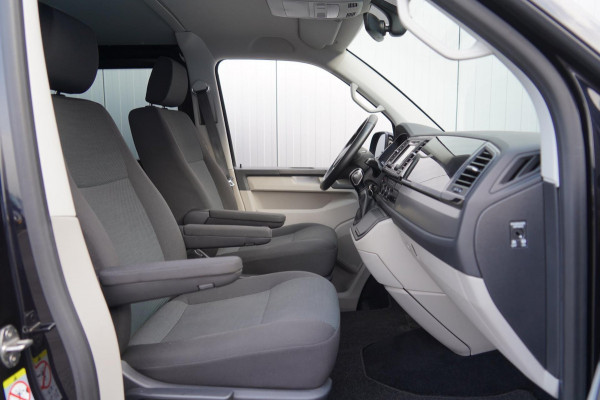 Volkswagen Transporter 2.0 TDI L1H2 Highline 150pk DSG-Aut. / DC 5-Pers / ACC / Navi / Trekhaak / 89dkm!