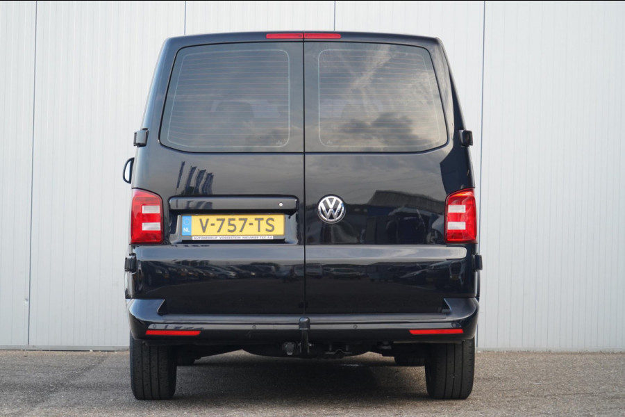Volkswagen Transporter 2.0 TDI L1H2 Highline 150pk DSG-Aut. / DC 5-Pers / ACC / Navi / Trekhaak / 89dkm!