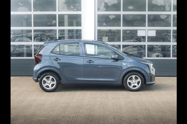 Kia Picanto 1.0 DPI DynamicLine | Direct leverbaar | Airco | Cruise | Navigatie| Parkeer camera + sensoren