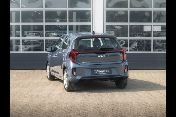 Kia Picanto 1.0 DPI DynamicLine | Direct leverbaar | Airco | Cruise | Navigatie| Parkeer camera + sensoren