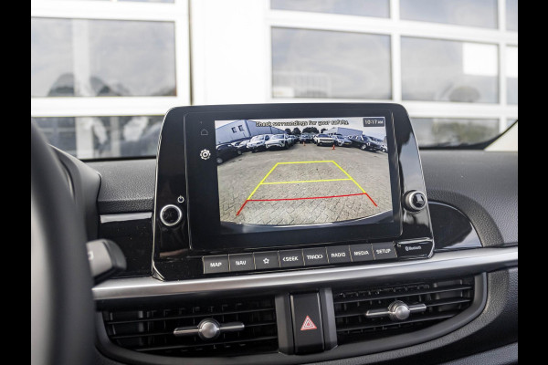 Kia Picanto 1.0 DPI DynamicLine | Direct leverbaar | Airco | Cruise | Navigatie| Parkeer camera + sensoren