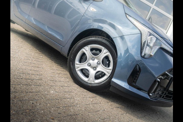 Kia Picanto 1.0 DPI DynamicLine | Direct leverbaar | Airco | Cruise | Navigatie| Parkeer camera + sensoren