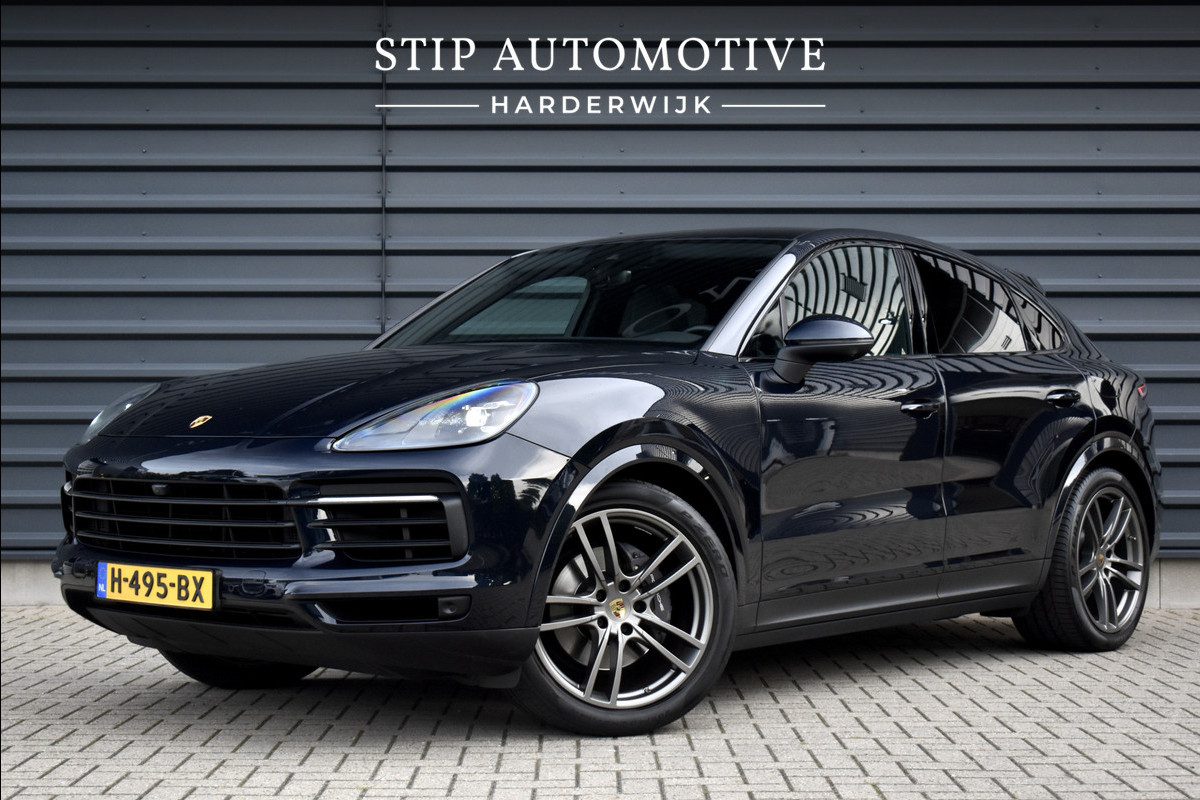 Porsche Cayenne Coupé 3.0 E-Hybrid 462pk | Panoramadak | Sport Chrono | 360 Camera | 21'' Velgen | Luchtvering | Stuurverwarming |  Stoel + Achterbankverwarming | LED Achterlichten donker |