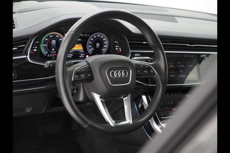 Audi Q7 55 TFSI e quattro Pro Line Plus | Panoramadak | Luchtvering | Bang&Olufsen | Keyless | Head Up | Camera