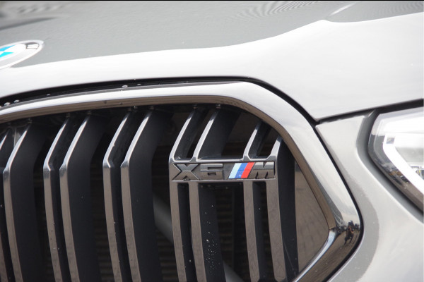 BMW X6 M - Competition LASERLIGHT, PANODAK, MEMORY, TREKHAAK, ALCANTARA HEMEL, SPORTSTOELEN, CARBON