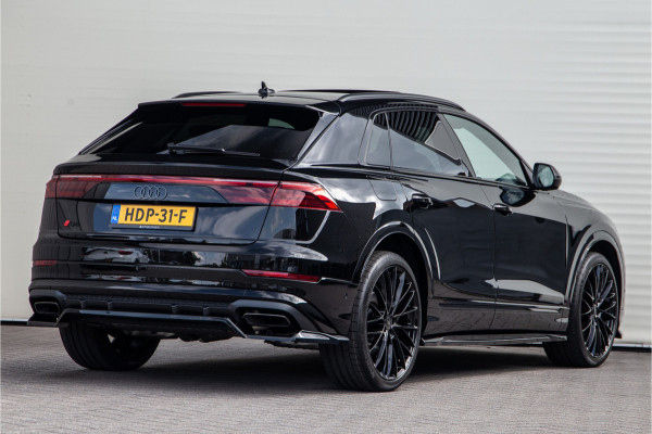 Audi Q8 60 TFSI e quattro Competition Pano, 4-wielsturing, RS stoelen, Carbon, Aero-Pack 23"