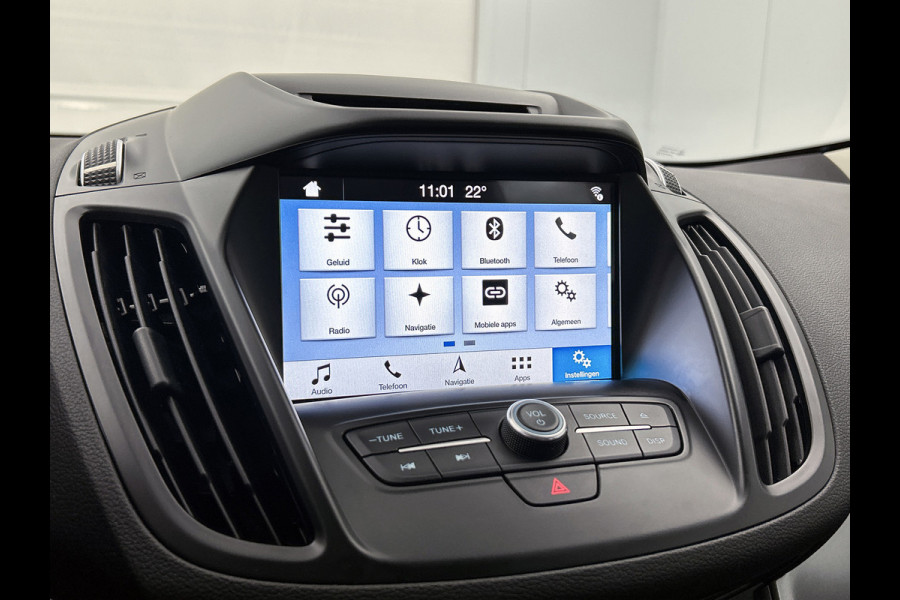 Ford Kuga 1.5 EcoBoost Titanium (NAVIGATIE, CLIMA, STUURBEDIENING, PARKEERSENSOREN, GOED ONDERHOUDEN)