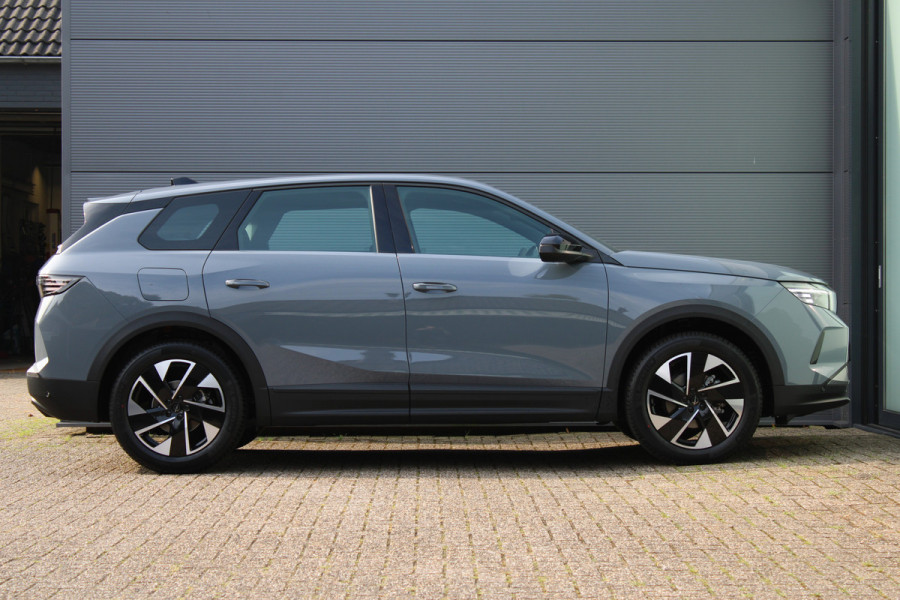 Opel Grandland 1.2 Turbo Hybrid Edition NIEUW MODEL | Techpack | Komfort pack | Trekhaak | BLIS
