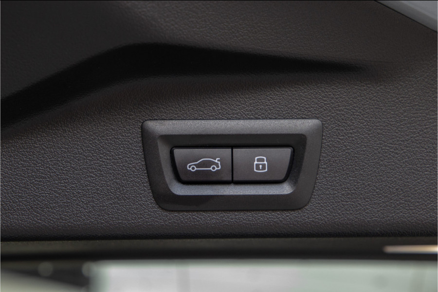 BMW X5 xDrive50e M-Sport Pro, Facelift, Panorama, Harman Kardon, Innovation, Head-up 2024