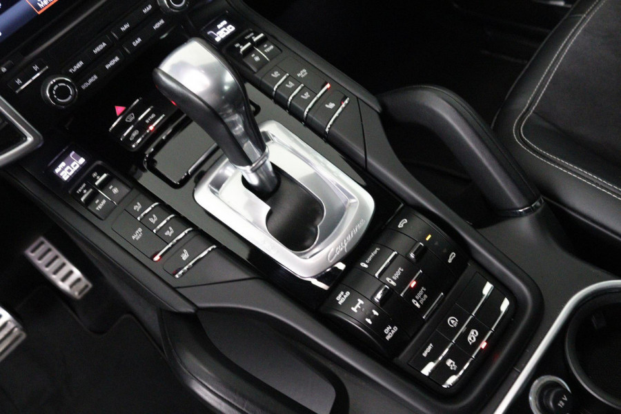 Porsche Cayenne 3.6 GTS | 441PK | CARPLAY!! | GOED ONDERH | SPORT CHRONO | BURMESTER | 360° CAMERA | SPORT STUUR |