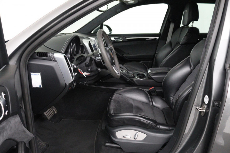 Porsche Cayenne 3.6 GTS | 441PK | CARPLAY!! | GOED ONDERH | SPORT CHRONO | BURMESTER | 360° CAMERA | SPORT STUUR |