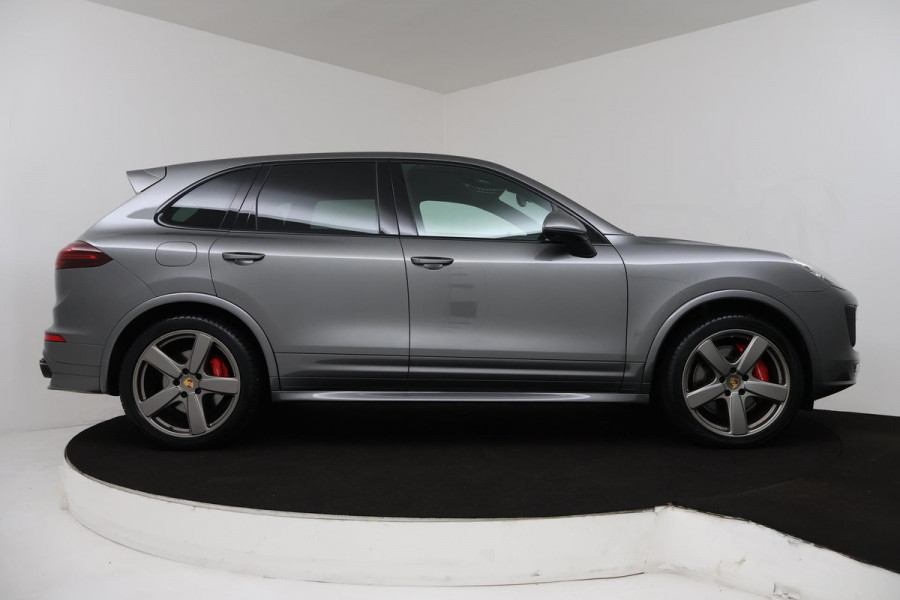 Porsche Cayenne 3.6 GTS | 441PK | CARPLAY!! | GOED ONDERH | SPORT CHRONO | BURMESTER | 360° CAMERA | SPORT STUUR |