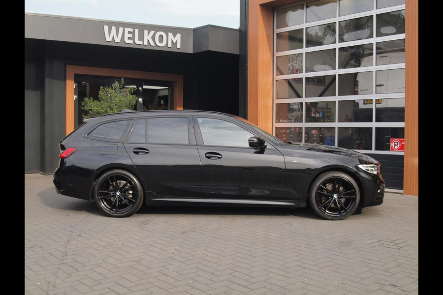 BMW 3 Serie Touring 320i High Executive Edition | M-Pakket | Camera | Sfeerverlichting | Black optiek | Apple Carplay |