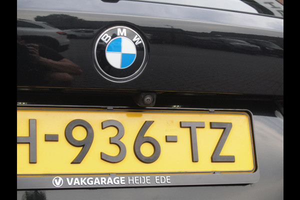 BMW 3 Serie Touring 320i High Executive Edition | M-Pakket | Camera | Sfeerverlichting | Black optiek | Apple Carplay |