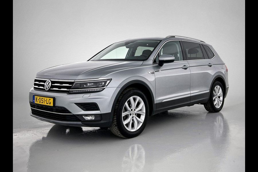 Volkswagen Tiguan Allspace 1.5 TSI Highline |PANO|1e eig|DealeronderH|NLAuto | Massagestoel | Stoelverw | TrekH | Add CC | LaneAss