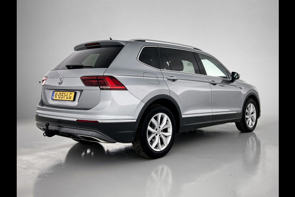 Volkswagen Tiguan Allspace 1.5 TSI Highline |PANO|1e eig|DealeronderH|NLAuto | Massagestoel | Stoelverw | TrekH | Add CC | LaneAss